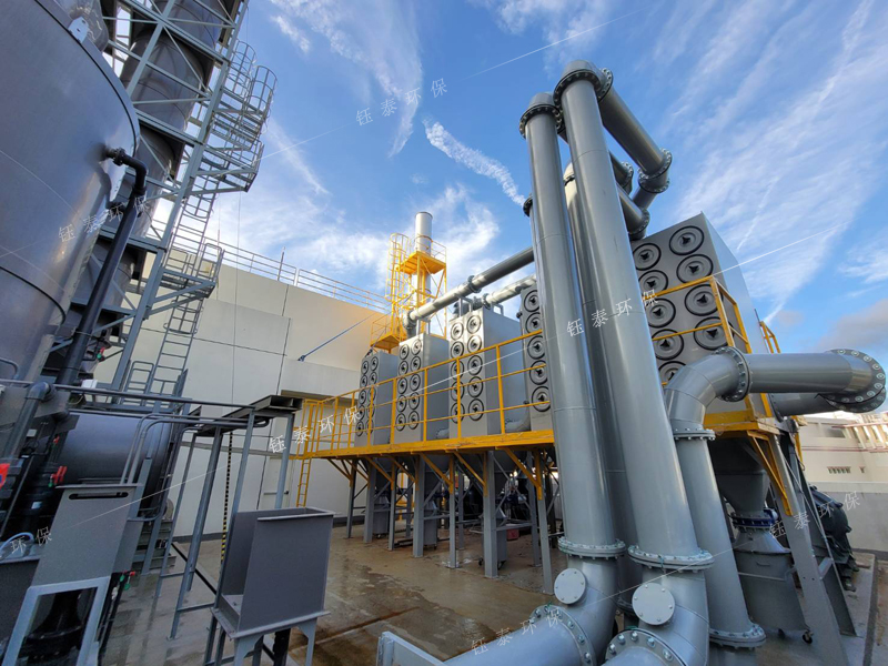 濾筒除塵器vs布袋除塵器：哪種更適合您的車間？